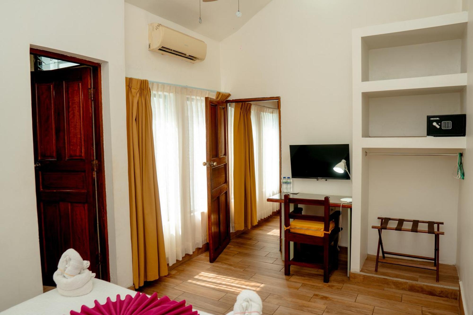 Hotel Casona De La Isla Flores Zewnętrze zdjęcie